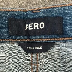 Aeropostale (Aero) high rise women’s denim skirt. Size 14
